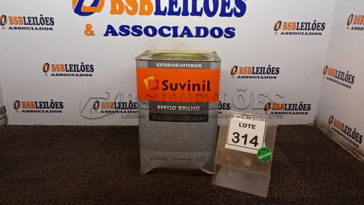 LOTE 314 - 01 LATA DE TEXTURATTO PREMIUM 28KG COR EFEITO BRILHO DOCE DE LEITE MARCA SUVINIL. (NO ESTADO) ATENÇÃO! FAZER A VISITAÇÃO ANTES DE ARREMATAR, NÃO SABEMOS SE FUNCIONA, LEILÃO NÃO TEM GARANTIA E NEM DEVOLUÇÃO, SUJEITO A POSSÍVEIS AVARIAS VISÍVEIS/OCULTAS E/OU AUSÊNCIA DE COMPONENTES.
