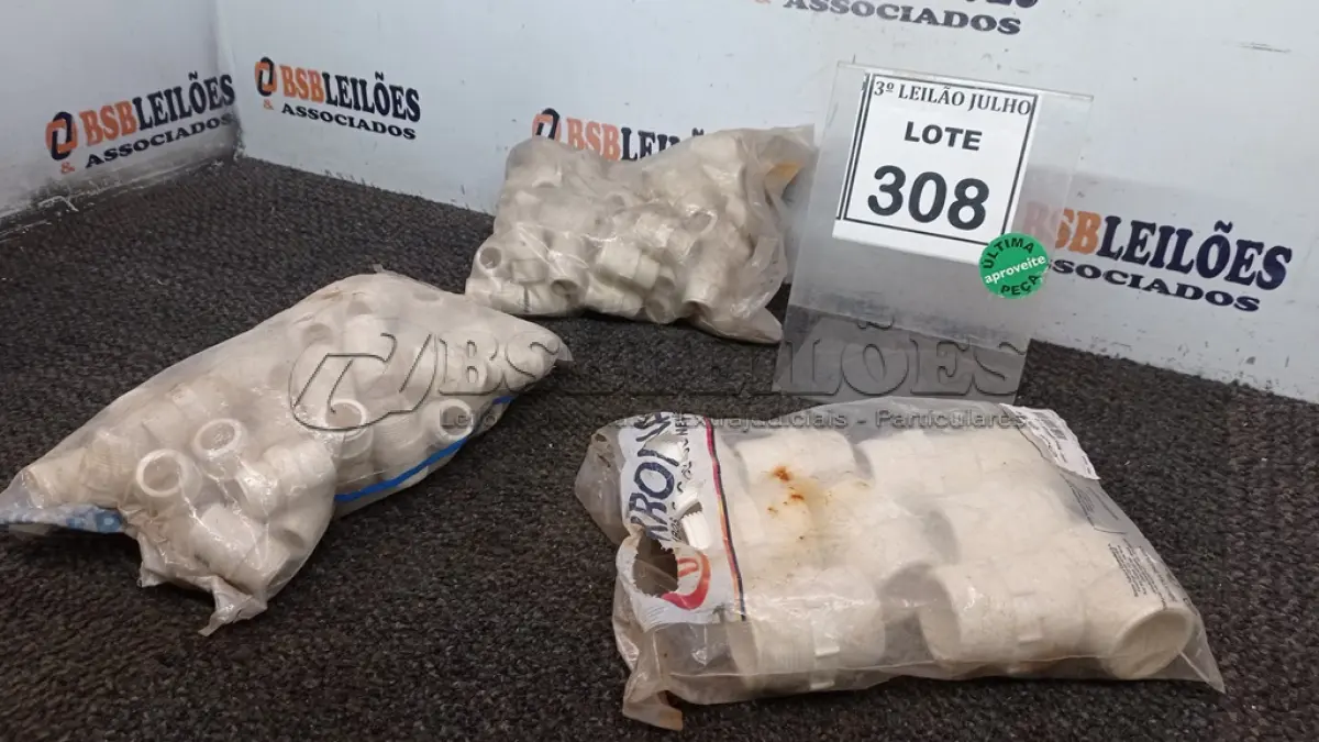 LOTE 308 - 01 LOTE COM GRANDE QUANTIDADE DE NIPLE DE REDUÇÃO DE MEDIDAS DIVERSAS. (NO ESTADO) ATENÇÃO! FAZER A VISITAÇÃO ANTES DE ARREMATAR, NÃO SABEMOS SE FUNCIONA, LEILÃO NÃO TEM GARANTIA E NEM DEVOLUÇÃO, SUJEITO A POSSÍVEIS AVARIAS VISÍVEIS/OCULTAS E/OU AUSÊNCIA DE COMPONENTES.