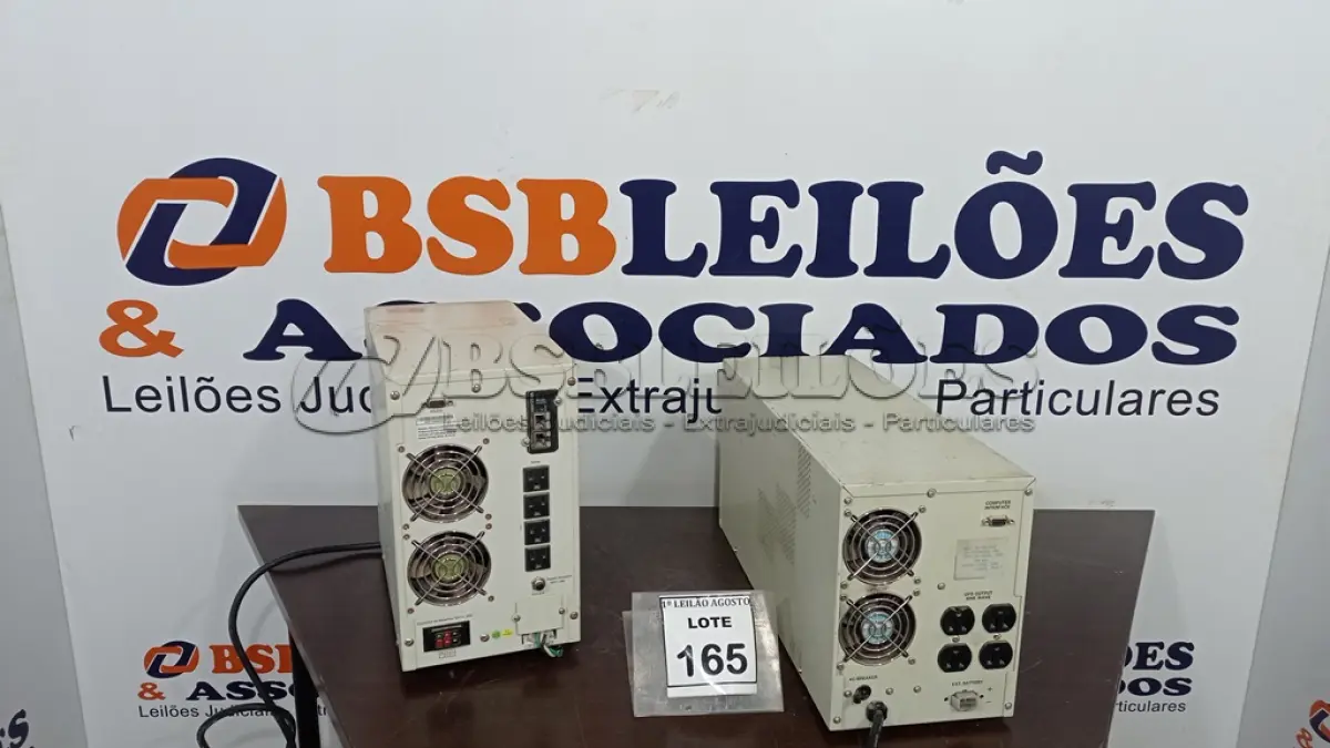 LOTE 165 - 02 NOBREAKS. (NO ESTADO) ATENÇÃO! FAZER A VISITAÇÃO ANTES DE ARREMATAR, NÃO SABEMOS SE FUNCIONA. LEILÃO NÃO TEM GARANTIA E NEM DEVOLUÇÃO, SUJEITO A POSSÍVEIS AVARIAS VISÍVEIS/OCULTAS E/OU AUSÊNCIA DE COMPONENTES.