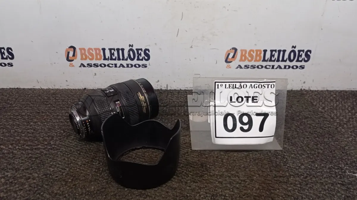 LOTE 097 - 01 LENTE DE CÂMERA AF-S NIKKOR 28-70MM MARCA NIKON. (NO ESTADO) ATENÇÃO! FAZER A VISITAÇÃO ANTES DE ARREMATAR, NÃO SABEMOS SE FUNCIONA. LEILÃO NÃO TEM GARANTIA E NEM DEVOLUÇÃO, SUJEITO A POSSÍVEIS AVARIAS VISÍVEIS/OCULTAS E/OU AUSÊNCIA DE COMPONENTES.