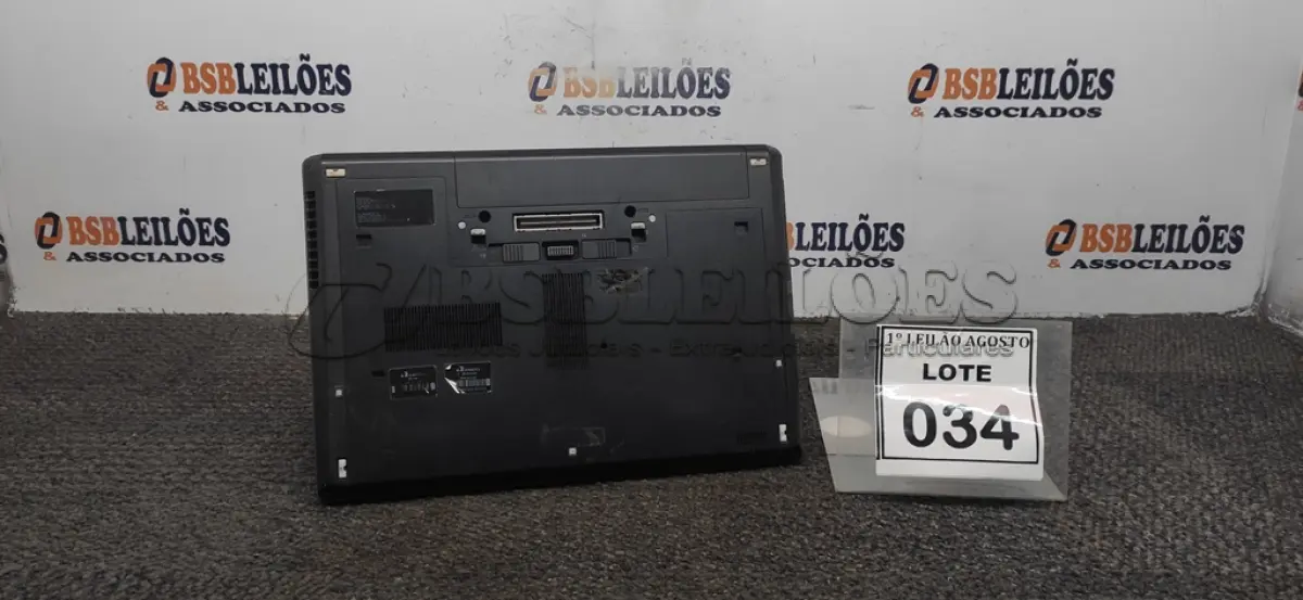 LOTE 034 - 01 NOTEBOOK MARCA HP. (NO ESTADO) ATENÇÃO! FAZER A VISITAÇÃO ANTES DE ARREMATAR, NÃO SABEMOS SE FUNCIONA. LEILÃO NÃO TEM GARANTIA E NEM DEVOLUÇÃO, SUJEITO A POSSÍVEIS AVARIAS VISÍVEIS/OCULTAS E/OU AUSÊNCIA DE COMPONENTES.