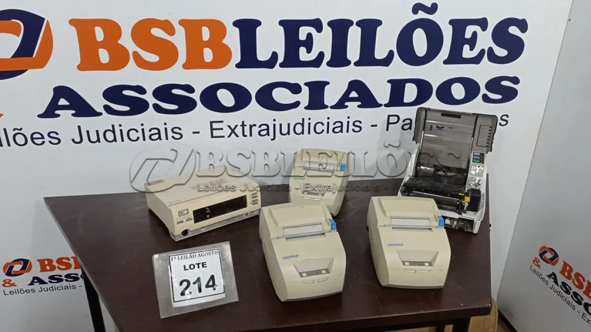 LOTE 214 - 03 IMPRESSORAS DE ETIQUETA MARCA DIEBOLD, 01 IMPRESSORA ZEBRA E 01 OXIMETRO DE PULSO. (NO ESTADO) ATENÇÃO! FAZER A VISITAÇÃO ANTES DE ARREMATAR, NÃO SABEMOS SE FUNCIONA, LEILÃO NÃO TEM GARANTIA E NEM DEVOLUÇÃO, SUJEITO A POSSÍVEIS AVARIAS VISÍVEIS/OCULTAS E/OU AUSÊNCIA DE COMPONENTES.