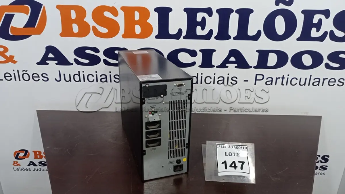 LOTE 147 - 01 NOBREAK MARCA SMS. (NO ESTADO) ATENÇÃO! FAZER A VISITAÇÃO ANTES DE ARREMATAR, NÃO SABEMOS SE FUNCIONA. LEILÃO NÃO TEM GARANTIA E NEM DEVOLUÇÃO, SUJEITO A POSSÍVEIS AVARIAS VISÍVEIS/OCULTAS E/OU AUSÊNCIA DE COMPONENTES.