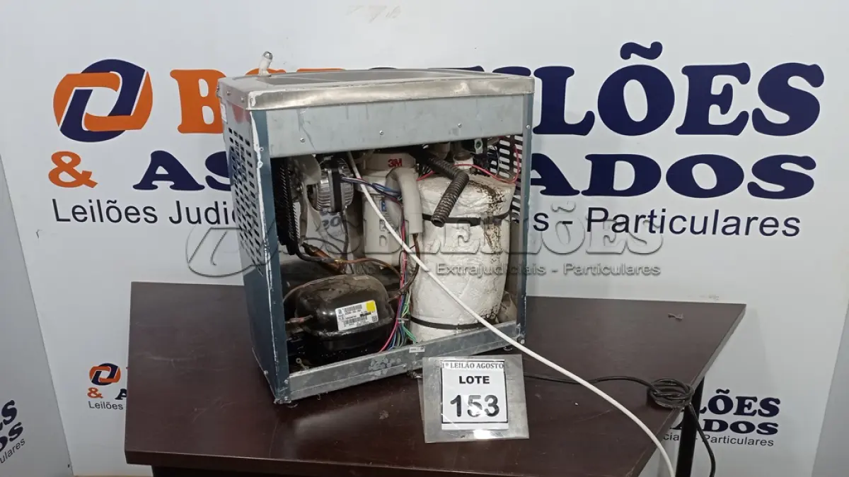 LOTE 153