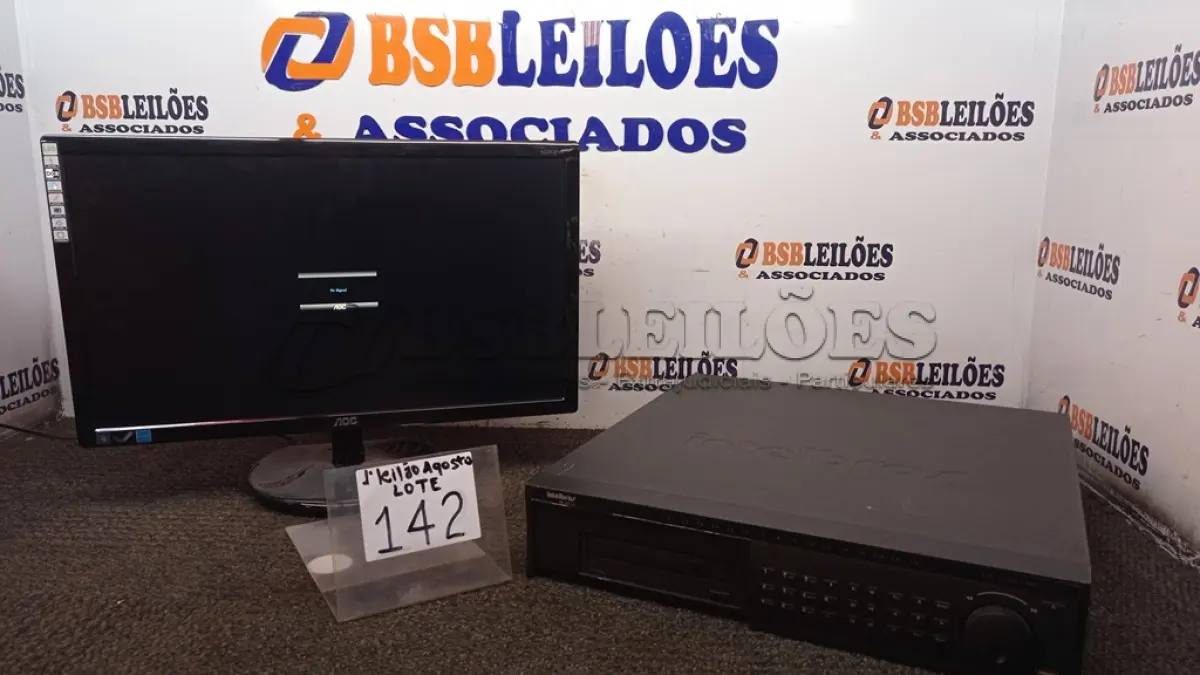 LOTE 142 - 01 MONITOR MARCA AOC E 01 DVR INTELBRAS VD 16M 480 16 CANAIS. (NO ESTADO) ATENÇÃO! FAZER A VISITAÇÃO ANTES DE ARREMATAR, NÃO SABEMOS SE FUNCIONA. LEILÃO NÃO TEM GARANTIA E NEM DEVOLUÇÃO, SUJEITO A POSSÍVEIS AVARIAS VISÍVEIS/OCULTAS E/OU AUSÊNCIA DE COMPONENTES.