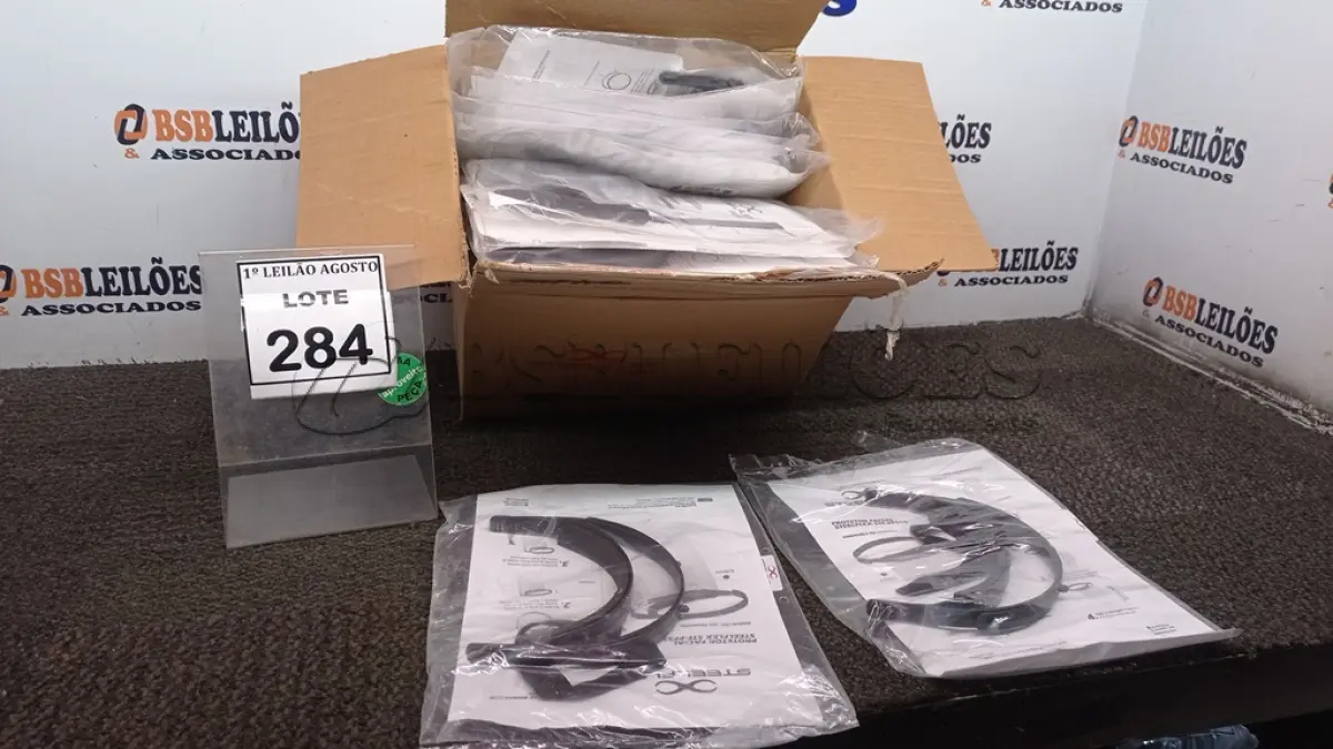 LOTE 284 - 25 PROTETORES FACIAL STEELFLEX STF-PFS50. (NO ESTADO) ATENÇÃO! FAZER A VISITAÇÃO ANTES DE ARREMATAR, NÃO SABEMOS SE FUNCIONA, LEILÃO NÃO TEM GARANTIA E NEM DEVOLUÇÃO, SUJEITO A POSSÍVEIS AVARIAS VISÍVEIS/OCULTAS E/OU AUSÊNCIA DE COMPONENTES.