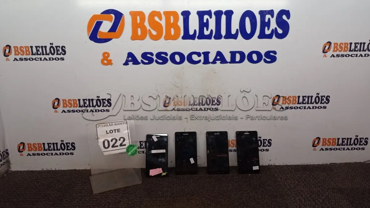 LOTE 022 - 04 SMARTPHONES MARCA POSITIVO. (NO ESTADO) ATENÇÃO! FAZER A VISITAÇÃO ANTES DE ARREMATAR, NÃO SABEMOS SE FUNCIONA, LEILÃO NÃO TEM GARANTIA E NEM DEVOLUÇÃO, SUJEITO A POSSÍVEIS AVARIAS VISÍVEIS/OCULTAS E/OU AUSÊNCIA DE COMPONENTES.