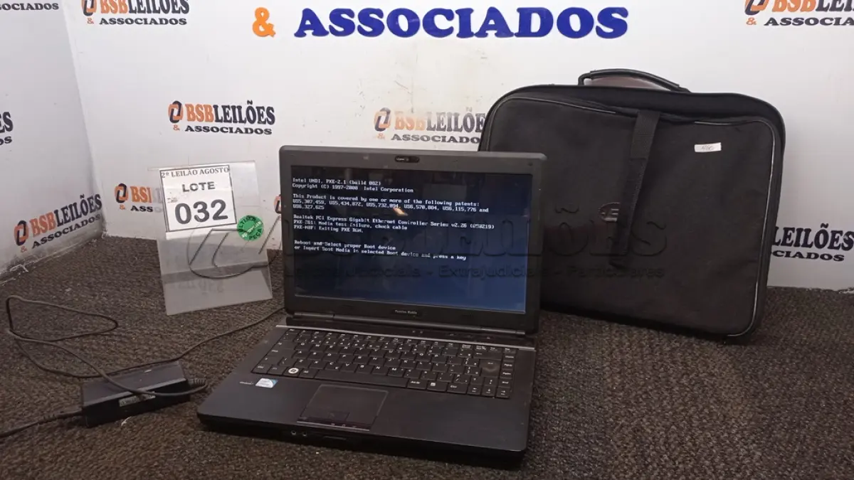 LOTE 032 - 01 NOTEBOOK COM FONTE E BOLSA MARCA POSITIVO. (NO ESTADO) ATENÇÃO! FAZER A VISITAÇÃO ANTES DE ARREMATAR, NÃO SABEMOS SE FUNCIONA, LEILÃO NÃO TEM GARANTIA E NEM DEVOLUÇÃO, SUJEITO A POSSÍVEIS AVARIAS VISÍVEIS/OCULTAS E/OU AUSÊNCIA DE COMPONENTES.