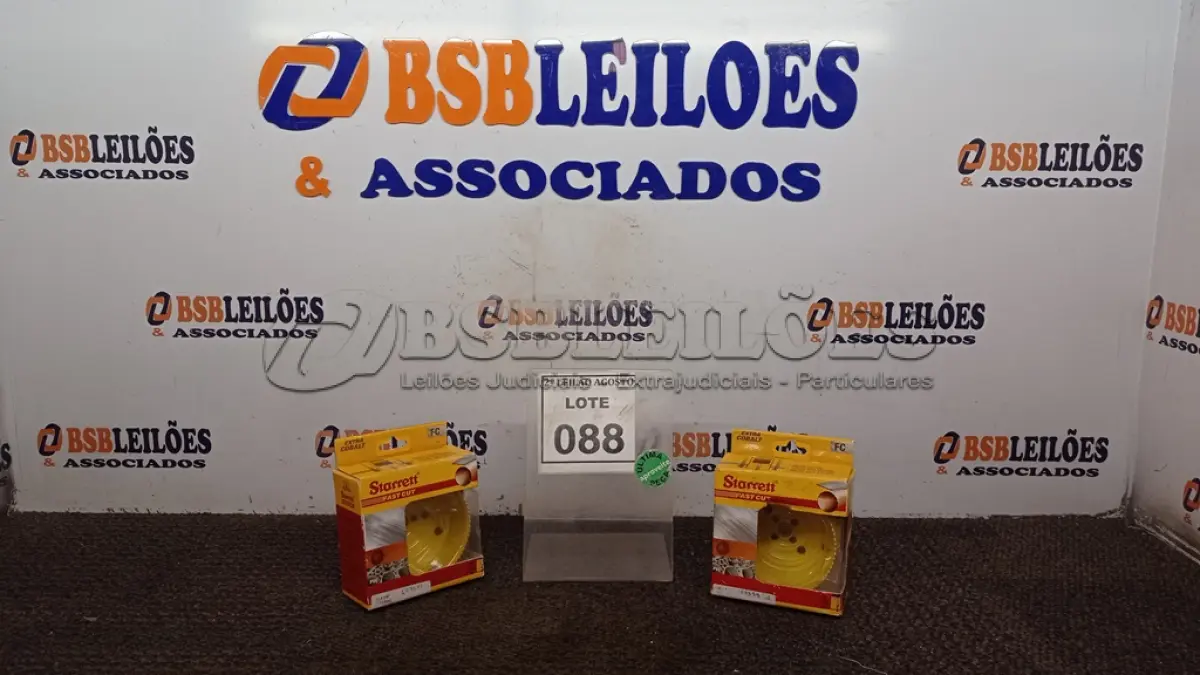 LOTE 088 - 02 SERRAS COPO MARCA STARRETT. (NO ESTADO) ATENÇÃO! FAZER A VISITAÇÃO ANTES DE ARREMATAR, NÃO SABEMOS SE FUNCIONA, LEILÃO NÃO TEM GARANTIA E NEM DEVOLUÇÃO, SUJEITO A POSSÍVEIS AVARIAS VISÍVEIS/OCULTAS E/OU AUSÊNCIA DE COMPONENTES.