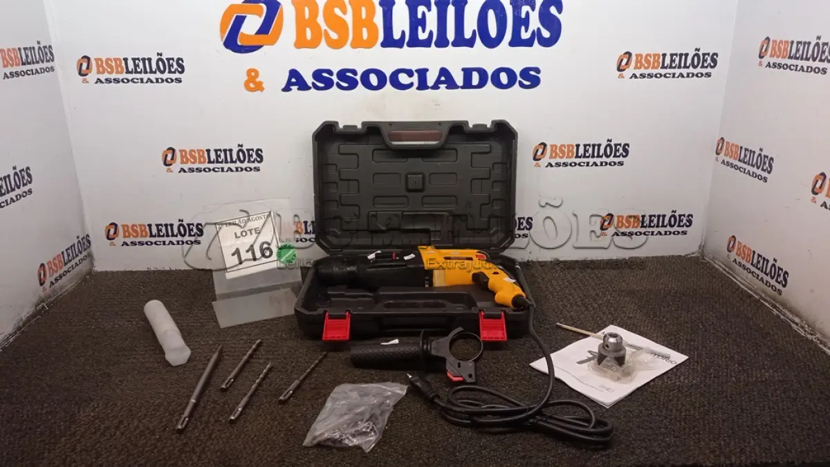 LOTE 116 - 01 MARTELETE E FURADEIRA COM MALETA.  MARCA HAMMERDRILL. (NO ESTADO) ATENÇÃO! FAZER A VISITAÇÃO ANTES DE ARREMATAR, NÃO SABEMOS SE FUNCIONA. LEILÃO NÃO TEM GARANTIA E NEM DEVOLUÇÃO, SUJEITO A POSSÍVEIS AVARIAS VISÍVEIS/OCULTAS E/OU AUSÊNCIA DE COMPONENTES.