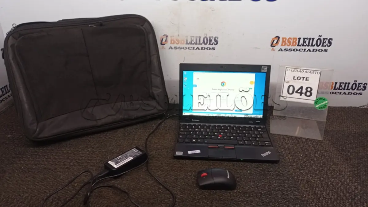 LOTE 048 - 01 NOTEBOOK COM FONTE E BOLSA MARCA LENOVO. (NO ESTADO) ATENÇÃO! FAZER A VISITAÇÃO ANTES DE ARREMATAR, NÃO SABEMOS SE FUNCIONA, LEILÃO NÃO TEM GARANTIA E NEM DEVOLUÇÃO, SUJEITO A POSSÍVEIS AVARIAS VISÍVEIS/OCULTAS E/OU AUSÊNCIA DE COMPONENTES.