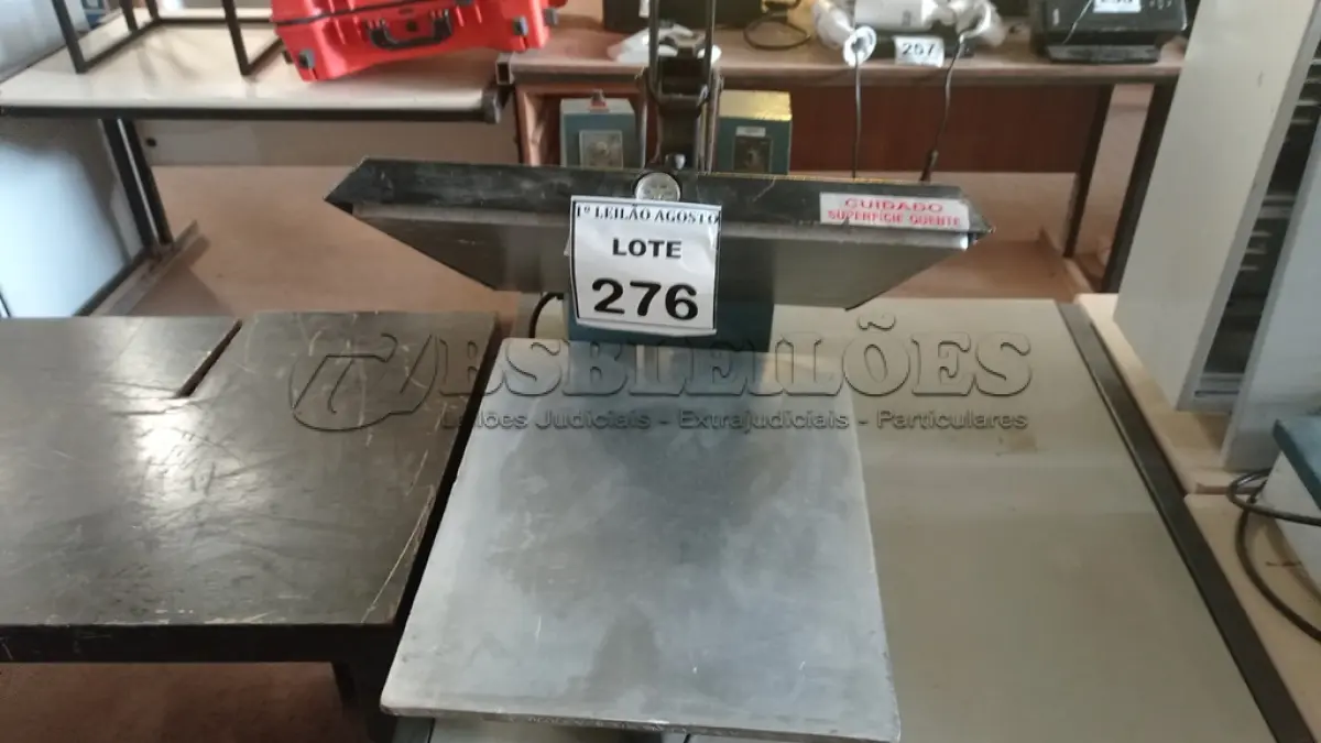 LOTE 276 - 01 IMPRESSORA TÉRMICA MODELO RIMAQ STAMPCOR PLUS. (NO ESTADO) ATENÇÃO! FAZER A VISITAÇÃO ANTES DE ARREMATAR, NÃO SABEMOS SE FUNCIONA, LEILÃO NÃO TEM GARANTIA E NEM DEVOLUÇÃO, SUJEITO A POSSÍVEIS AVARIAS VISÍVEIS/OCULTAS E/OU AUSÊNCIA DE COMPONENTES.
