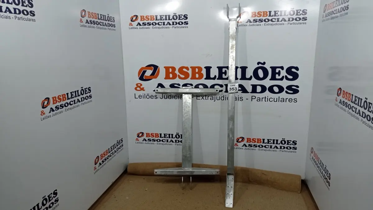 LOTE 353