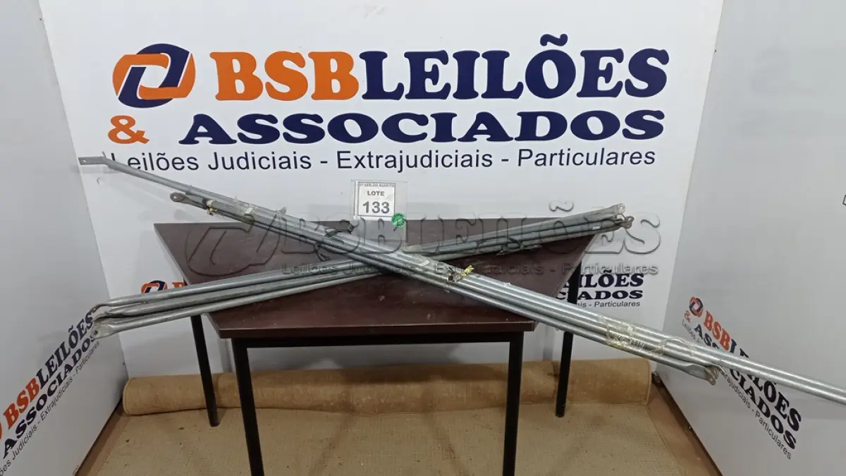 LOTE 133 - 01 LOTE COM VÁRIAS HASTES ANCORA. (NO ESTADO) ATENÇÃO! FAZER A VISITAÇÃO ANTES DE ARREMATAR, NÃO SABEMOS SE FUNCIONA. LEILÃO NÃO TEM GARANTIA E NEM DEVOLUÇÃO, SUJEITO A POSSÍVEIS AVARIAS VISÍVEIS/OCULTAS E/OU AUSÊNCIA DE COMPONENTES.
