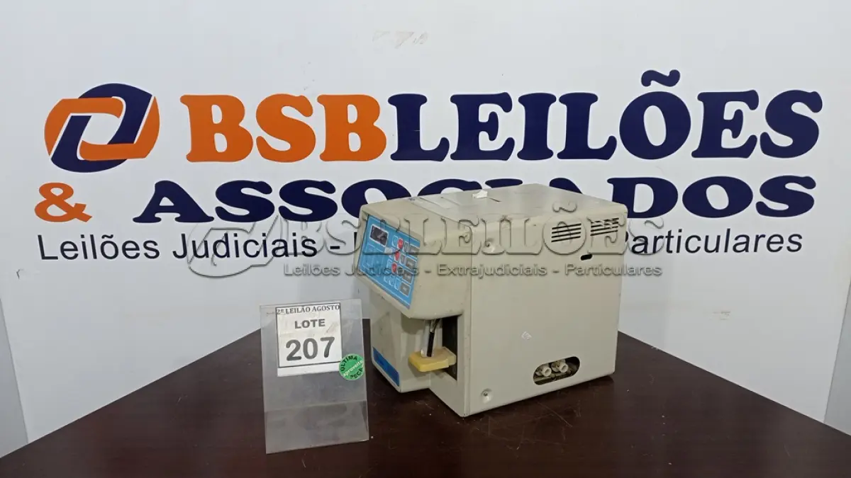 LOTE 207