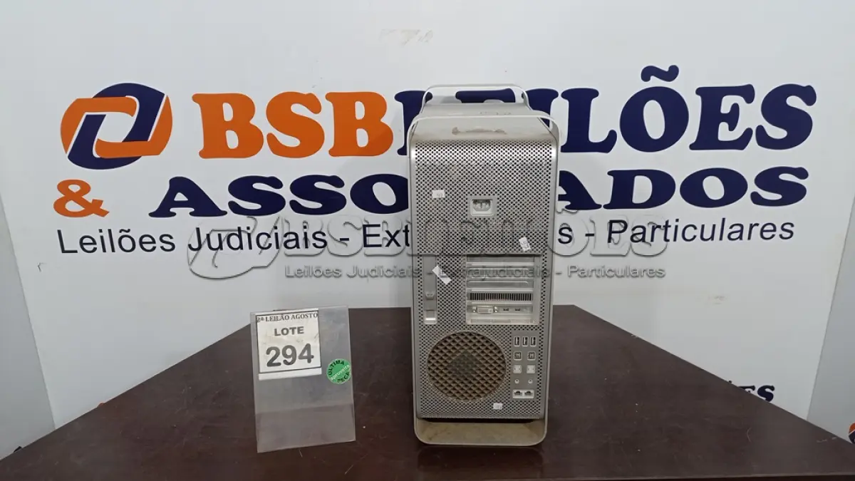 LOTE 294 - 01 SERVIDOR DE IMAC APPLE. (NO ESTADO) ATENÇÃO! FAZER A VISITAÇÃO ANTES DE ARREMATAR, NÃO SABEMOS SE FUNCIONA, LEILÃO NÃO TEM GARANTIA E NEM DEVOLUÇÃO, SUJEITO A POSSÍVEIS AVARIAS VISÍVEIS/OCULTAS E/OU AUSÊNCIA DE COMPONENTES.