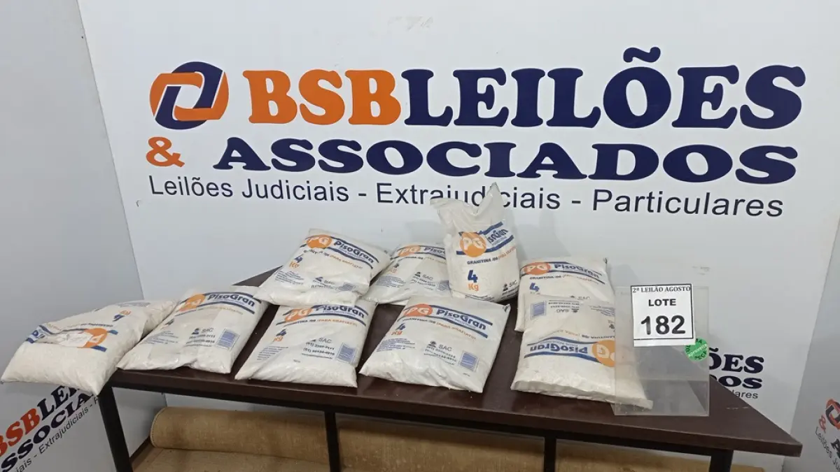LOTE 182
