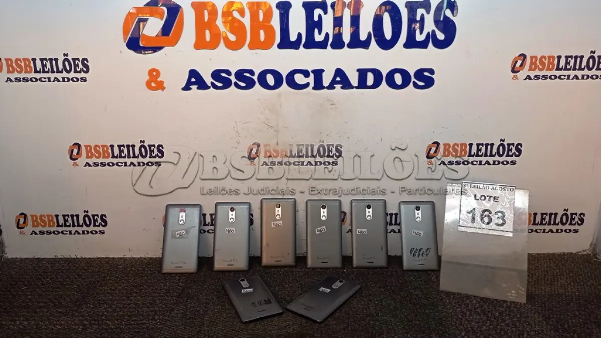 LOTE 163 - 08 CELULARES MARCA POSITIVO. (NO ESTADO) ATENÇÃO! FAZER A VISITAÇÃO ANTES DE ARREMATAR, NÃO SABEMOS SE FUNCIONA, LEILÃO NÃO TEM GARANTIA E NEM DEVOLUÇÃO, SUJEITO A POSSÍVEIS AVARIAS VISÍVEIS/OCULTAS E/OU AUSÊNCIA DE COMPONENTES.