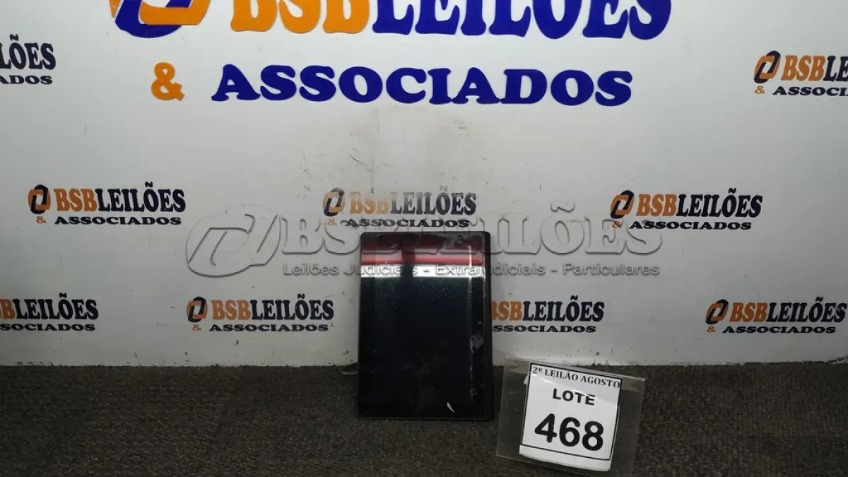 LOTE 468 - 01 TABLET SONY COM FONTE. (NO ESTADO) ATENÇÃO! FAZER A VISITAÇÃO ANTES DE ARREMATAR, NÃO SABEMOS SE FUNCIONA. LEILÃO NÃO TEM GARANTIA E NEM DEVOLUÇÃO, SUJEITO A POSSÍVEIS AVARIAS VISÍVEIS/OCULTAS E/OU AUSÊNCIA DE COMPONENTES.