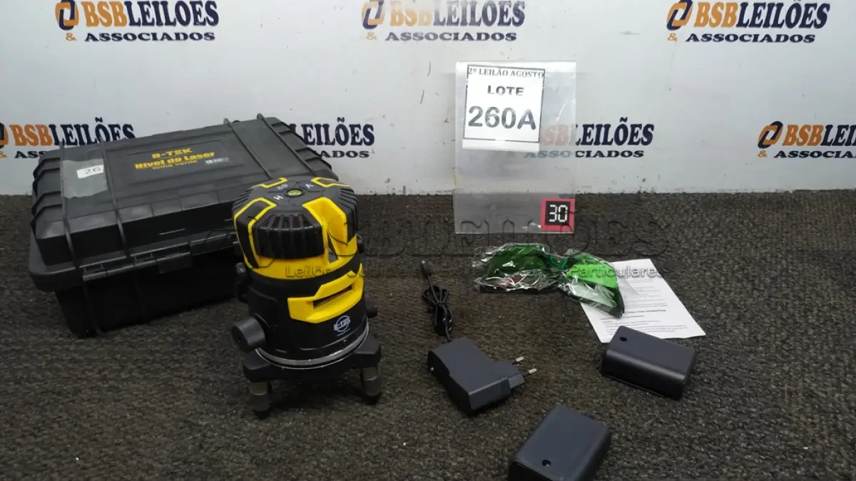 LOTE 260