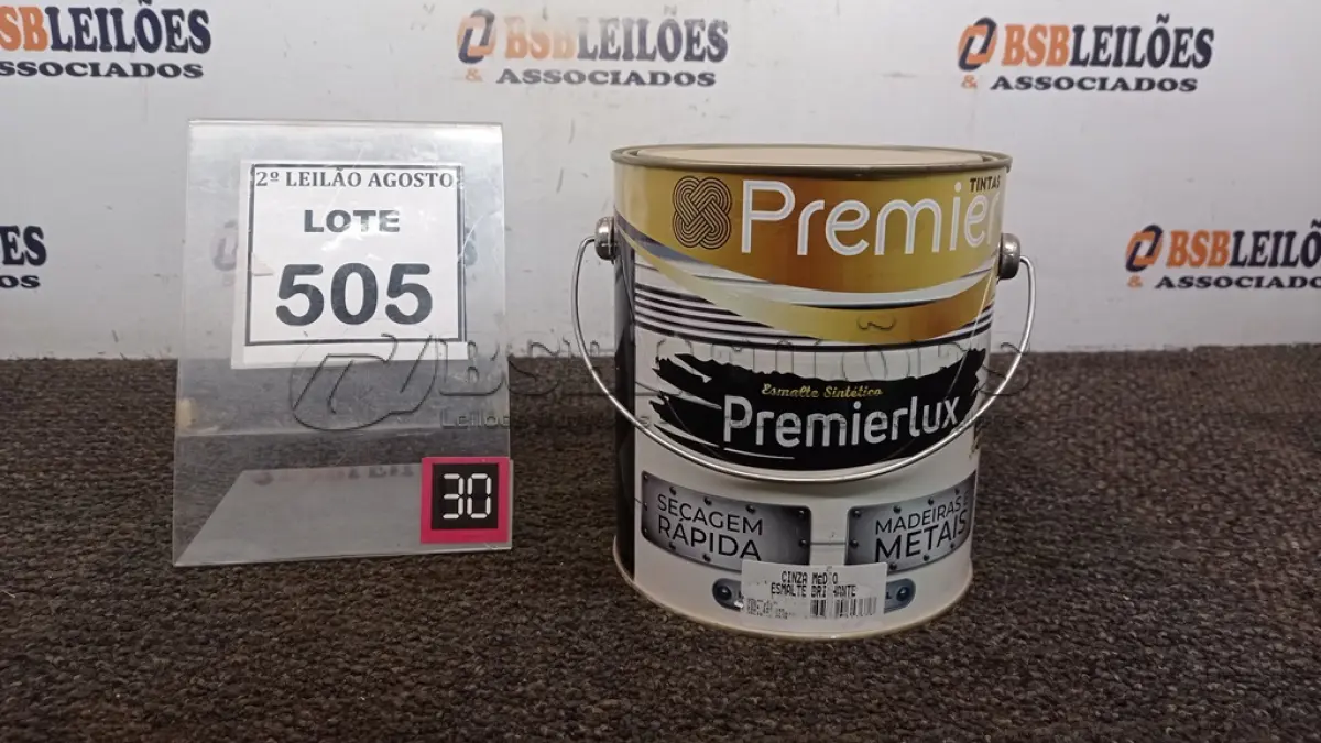 LOTE 505 - 01 LATA DE ESMALTE SINTÉTICO PREMIERLUX DE 3,6L NA COR CINZA MÉDIO MARCA PREMIER. (NO ESTADO) ATENÇÃO! FAZER A VISITAÇÃO ANTES DE ARREMATAR, NÃO SABEMOS SE FUNCIONA, LEILÃO NÃO TEM GARANTIA E NEM DEVOLUÇÃO, SUJEITO A POSSÍVEIS AVARIAS VISÍVEIS/OCULTAS E/OU AUSÊNCIA DE COMPONENTES.