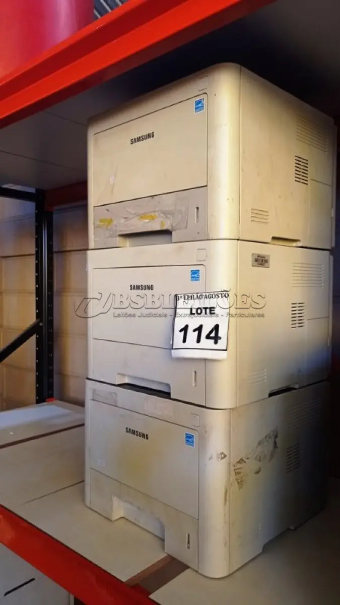 LOTE 114 - 03 IMPRESSORAS MARCA SAMSUNG. (NO ESTADO) ATENÇÃO! FAZER A VISITAÇÃO ANTES DE ARREMATAR, NÃO SABEMOS SE FUNCIONA, LEILÃO NÃO TEM GARANTIA E NEM DEVOLUÇÃO, SUJEITO A POSSÍVEIS AVARIAS VISÍVEIS/OCULTAS E/OU AUSÊNCIA DE COMPONENTES.