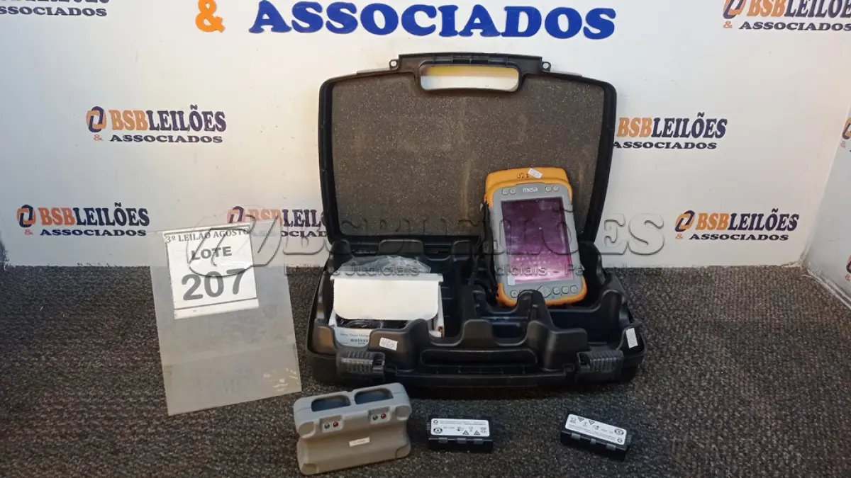 LOTE 207 - 01 DISPOSITIVO DE COLETA DE DADOS JUNIPER SYSTEMS MESA RUGGED NOTPAD. (NO ESTADO) ATENÇÃO! FAZER A VISITAÇÃO ANTES DE ARREMATAR, NÃO SABEMOS SE FUNCIONA, LEILÃO NÃO TEM GARANTIA E NEM DEVOLUÇÃO, SUJEITO A POSSÍVEIS AVARIAS VISÍVEIS/OCULTAS E/OU AUSÊNCIA DE COMPONENTES.