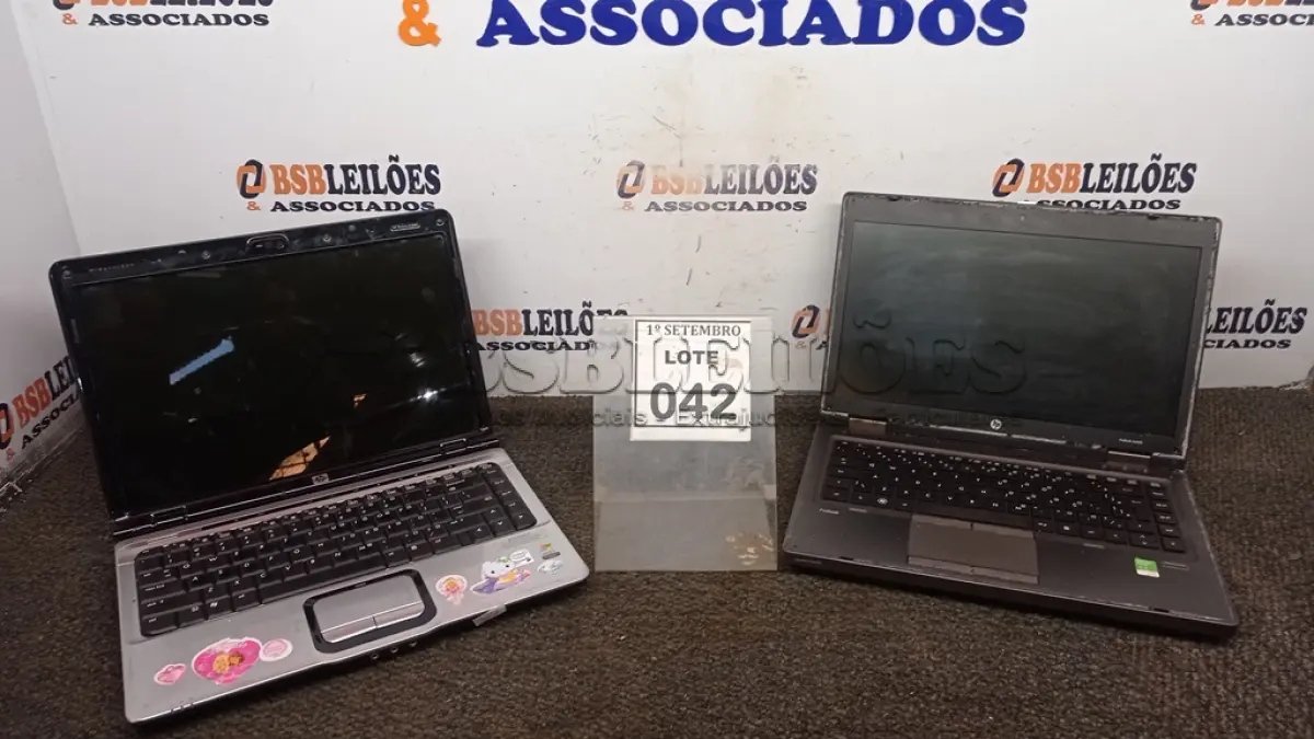 LOTE 042 - 02 NOTEBOOKS PARA RETIRADA DE PEÇAS. (NO ESTADO) ATENÇÃO! FAZER A VISITAÇÃO ANTES DE ARREMATAR, NÃO SABEMOS SE FUNCIONA, LEILÃO NÃO TEM GARANTIA E NEM DEVOLUÇÃO, SUJEITO A POSSÍVEIS AVARIAS VISÍVEIS/OCULTAS E/OU AUSÊNCIA DE COMPONENTES.