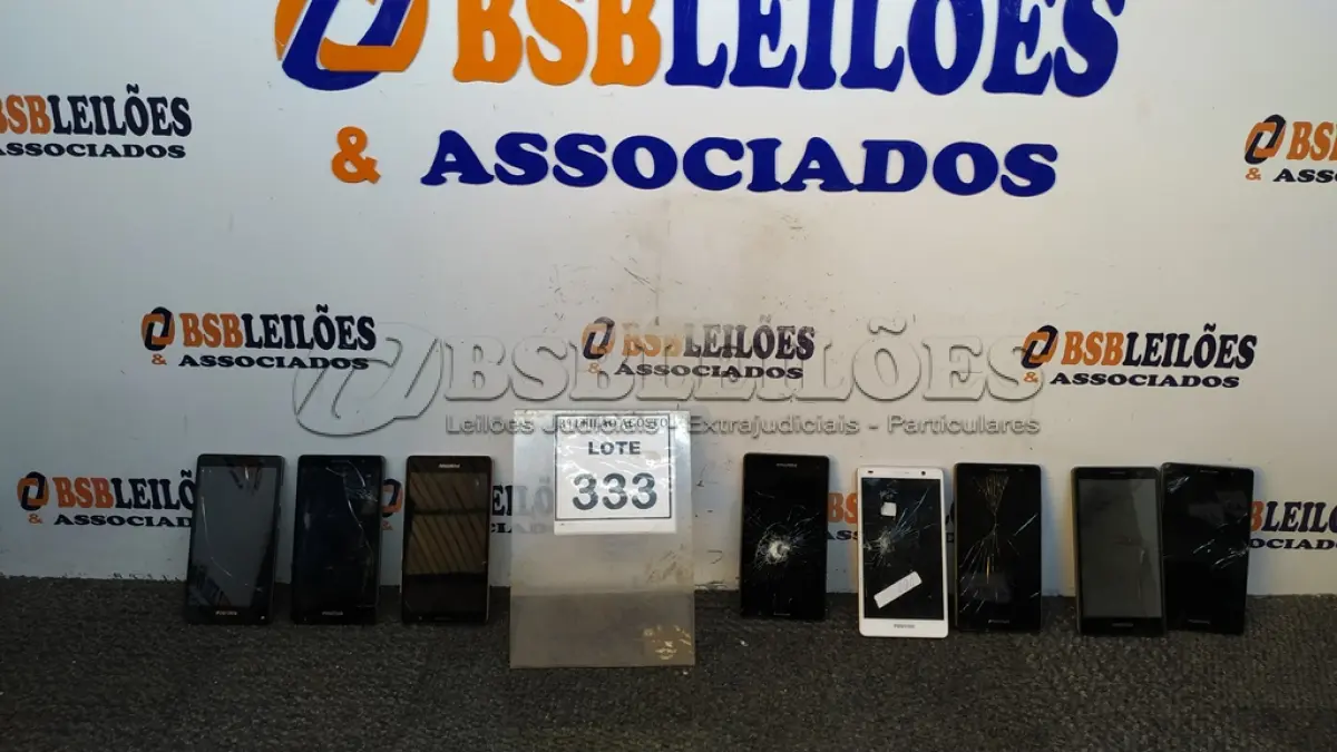 LOTE 333 - 08 CELULARES MARCA POSITIVO. (NO ESTADO) ATENÇÃO! FAZER A VISITAÇÃO ANTES DE ARREMATAR, NÃO SABEMOS SE FUNCIONA, LEILÃO NÃO TEM GARANTIA E NEM DEVOLUÇÃO, SUJEITO A POSSÍVEIS AVARIAS VISÍVEIS/OCULTAS E/OU AUSÊNCIA DE COMPONENTES.