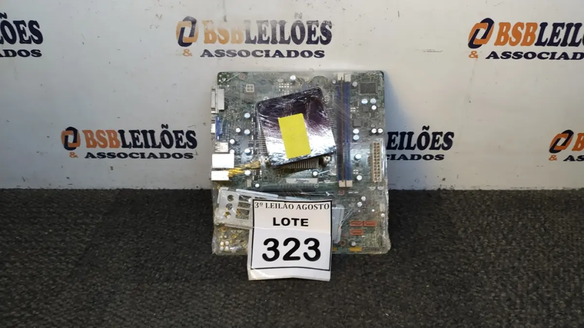 LOTE 323