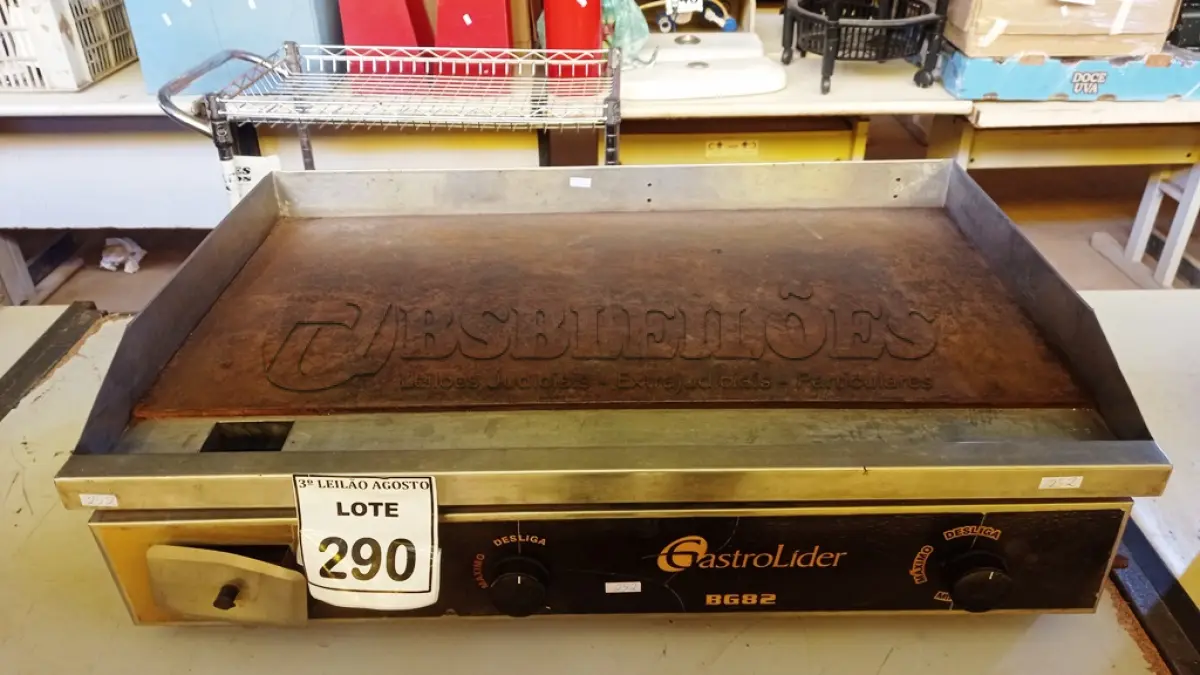 LOTE 290 - 01 CHAPA GATROLIDER 80CM. (NO ESTADO) ATENÇÃO! FAZER A VISITAÇÃO ANTES DE ARREMATAR, NÃO SABEMOS SE FUNCIONA, LEILÃO NÃO TEM GARANTIA E NEM DEVOLUÇÃO, SUJEITO A POSSÍVEIS AVARIAS VISÍVEIS/OCULTAS E/OU AUSÊNCIA DE COMPONENTES.