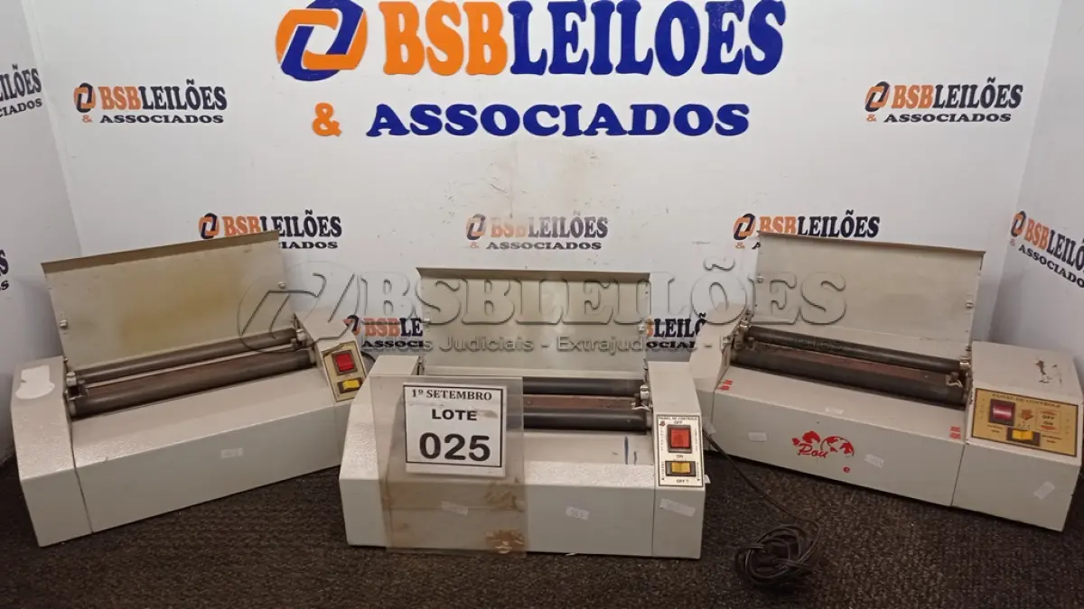 LOTE 025 - 03 PLASTIFICADORAS. (NO ESTADO) ATENÇÃO! FAZER A VISITAÇÃO ANTES DE ARREMATAR, NÃO SABEMOS SE FUNCIONA, LEILÃO NÃO TEM GARANTIA E NEM DEVOLUÇÃO, SUJEITO A POSSÍVEIS AVARIAS VISÍVEIS/OCULTAS E/OU AUSÊNCIA DE COMPONENTES.