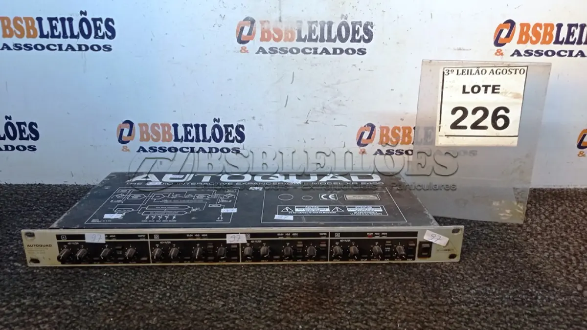 LOTE 226