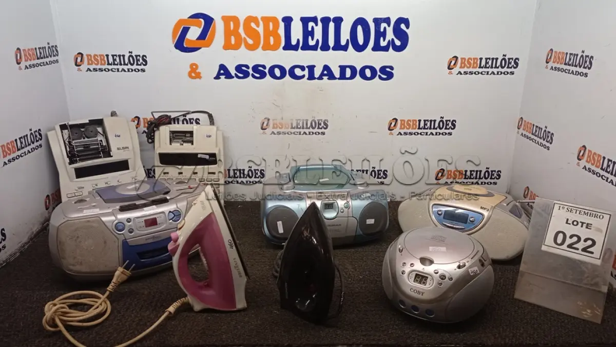 LOTE 022 - 04 RÁDIOS MICRO SYSTEM PORTÁTEIS MARCAS E MODELOS DIVERSOS, 02 FERROS DE PASSAR E 02 CALCULADORAS. (NO ESTADO) ATENÇÃO! FAZER A VISITAÇÃO ANTES DE ARREMATAR, NÃO SABEMOS SE FUNCIONA, LEILÃO NÃO TEM GARANTIA E NEM DEVOLUÇÃO, SUJEITO A POSSÍVEIS AVARIAS VISÍVEIS/OCULTAS E/OU AUSÊNCIA DE COMPONENTES.