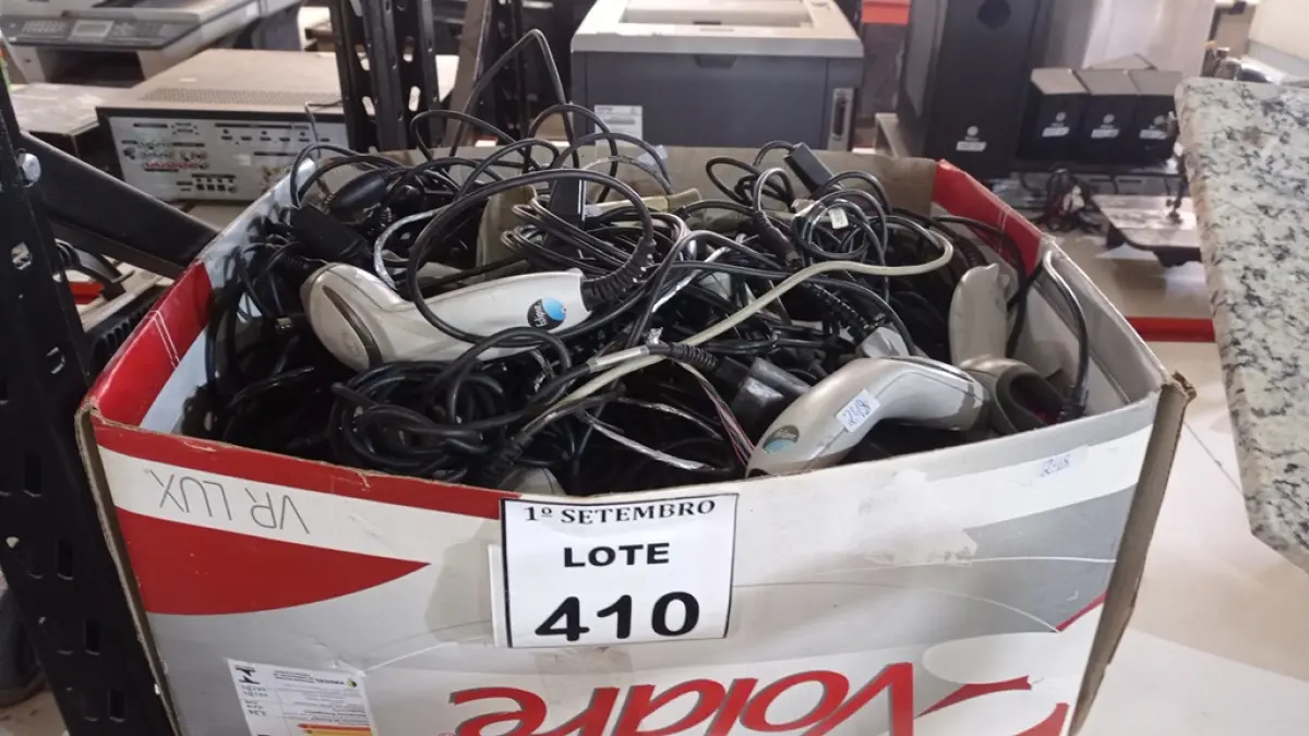 01 LOTE COM VÁRIOS LEITORES DE CÓDIGO DE BARRAS. (NO ESTADO) ATENÇÃO! FAZER A VISITAÇÃO ANTES DE ARREMATAR, NÃO SABEMOS SE FUNCIONA, LEILÃO NÃO TEM GARANTIA E NEM DEVOLUÇÃO, SUJEITO A POSSÍVEIS AVARIAS VISÍVEIS/OCULTAS E/OU AUSÊNCIA DE COMPONENTES.