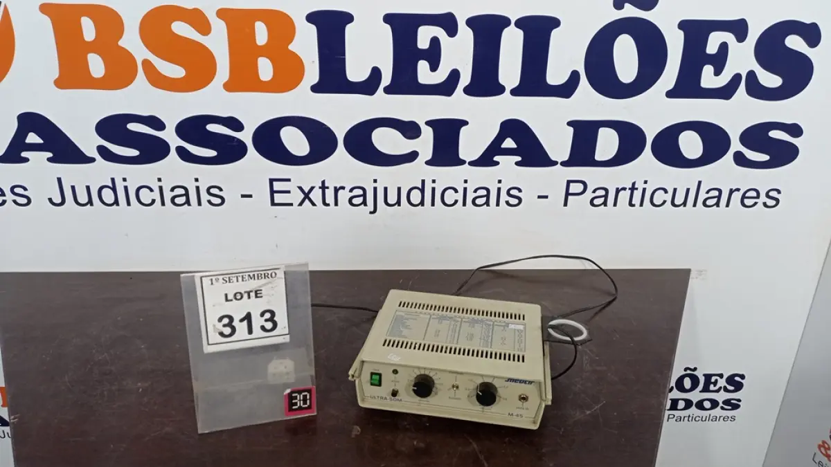 01 APARELHO DE ULTRASSOM M-45. (NO ESTADO) ATENÇÃO! FAZER A VISITAÇÃO ANTES DE ARREMATAR, NÃO SABEMOS SE FUNCIONA, LEILÃO NÃO TEM GARANTIA E NEM DEVOLUÇÃO, SUJEITO A POSSÍVEIS AVARIAS VISÍVEIS/OCULTAS E/OU AUSÊNCIA DE COMPONENTES.