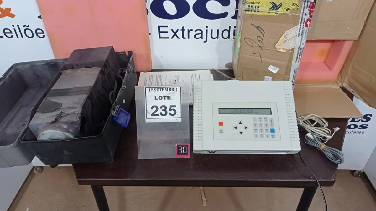 01 ASPIRADOR DE TONNER E 01 CRIPTOGRAFADOR. (NO ESTADO) ATENÇÃO! FAZER A VISITAÇÃO ANTES DE ARREMATAR, NÃO SABEMOS SE FUNCIONA, LEILÃO NÃO TEM GARANTIA E NEM DEVOLUÇÃO, SUJEITO A POSSÍVEIS AVARIAS VISÍVEIS/OCULTAS E/OU AUSÊNCIA DE COMPONENTES