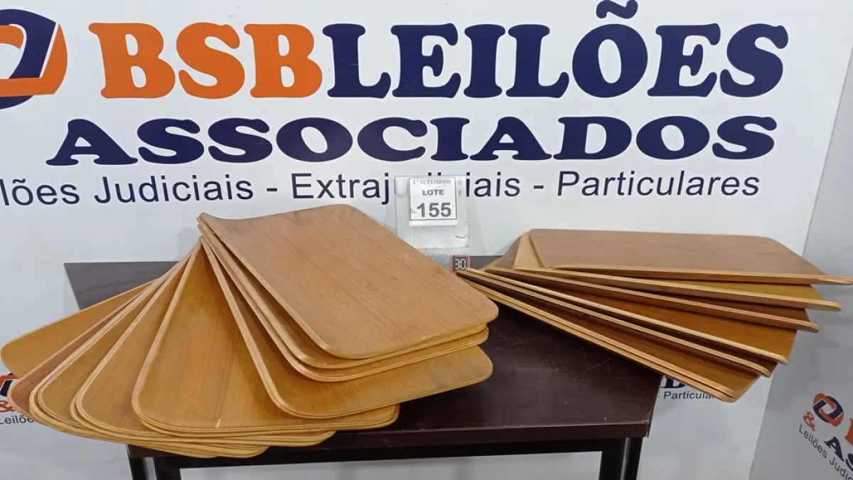 20 PLACAS DE MADEIRA. (NO ESTADO) ATENÇÃO! FAZER A VISITAÇÃO ANTES DE ARREMATAR, NÃO SABEMOS SE FUNCIONA, LEILÃO NÃO TEM GARANTIA E NEM DEVOLUÇÃO, SUJEITO A POSSÍVEIS AVARIAS VISÍVEIS/OCULTAS E/OU AUSÊNCIA DE COMPONENTES.