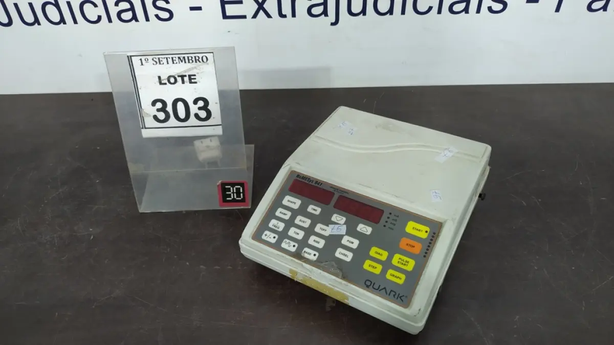 01 GERADOR UNIVERSAL DE PULSO. (NO ESTADO) ATENÇÃO! FAZER A VISITAÇÃO ANTES DE ARREMATAR, NÃO SABEMOS SE FUNCIONA, LEILÃO NÃO TEM GARANTIA E NEM DEVOLUÇÃO, SUJEITO A POSSÍVEIS AVARIAS VISÍVEIS/OCULTAS E/OU AUSÊNCIA DE COMPONENTES.