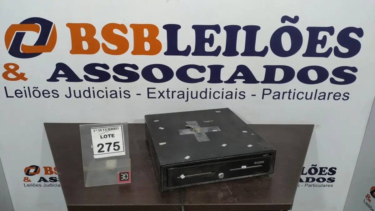 01 GAVETA DE DINHEIRO. (NO ESTADO) ATENÇÃO! FAZER A VISITAÇÃO ANTES DE ARREMATAR, NÃO SABEMOS SE FUNCIONA, LEILÃO NÃO TEM GARANTIA E NEM DEVOLUÇÃO, SUJEITO A POSSÍVEIS AVARIAS VISÍVEIS/OCULTAS E/OU AUSÊNCIA DE COMPONENTES.