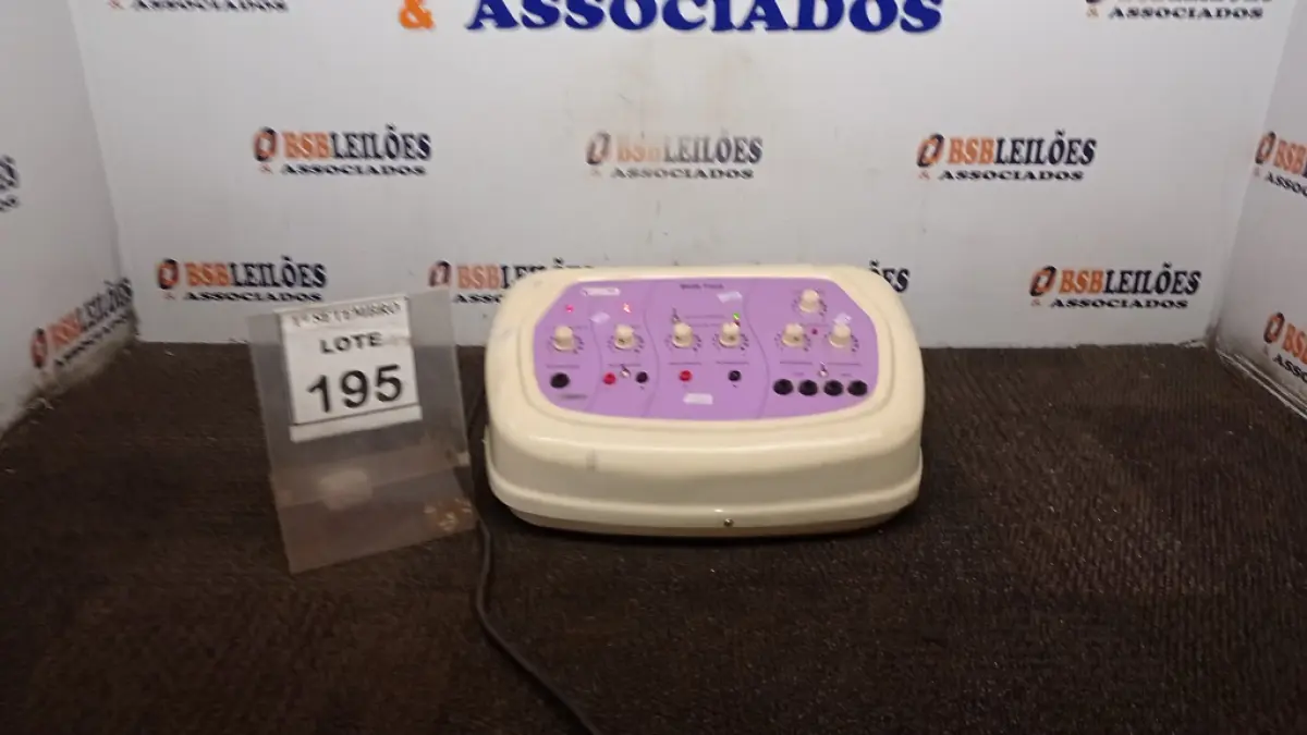 01 APARELHO DE ALTA FREQUÊNCIA BELLE FACE MARCA ELETROBEL. (NO ESTADO) ATENÇÃO! FAZER A VISITAÇÃO ANTES DE ARREMATAR, NÃO SABEMOS SE FUNCIONA, LEILÃO NÃO TEM GARANTIA E NEM DEVOLUÇÃO, SUJEITO A POSSÍVEIS AVARIAS VISÍVEIS/OCULTAS E/OU AUSÊNCIA DE COMPONENTES