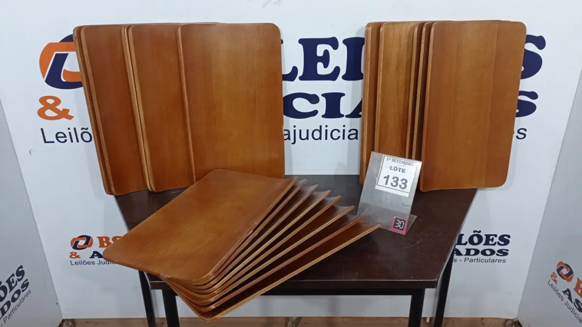 20 PLACAS DE MADEIRA. (NO ESTADO) ATENÇÃO! FAZER A VISITAÇÃO ANTES DE ARREMATAR, NÃO SABEMOS SE FUNCIONA, LEILÃO NÃO TEM GARANTIA E NEM DEVOLUÇÃO, SUJEITO A POSSÍVEIS AVARIAS VISÍVEIS/OCULTAS E/OU AUSÊNCIA DE COMPONENTES.