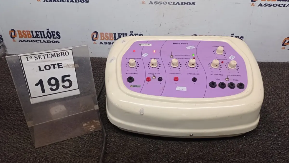 01 APARELHO DE ALTA FREQUÊNCIA BELLE FACE MARCA ELETROBEL. (NO ESTADO) ATENÇÃO! FAZER A VISITAÇÃO ANTES DE ARREMATAR, NÃO SABEMOS SE FUNCIONA, LEILÃO NÃO TEM GARANTIA E NEM DEVOLUÇÃO, SUJEITO A POSSÍVEIS AVARIAS VISÍVEIS/OCULTAS E/OU AUSÊNCIA DE COMPONENTES