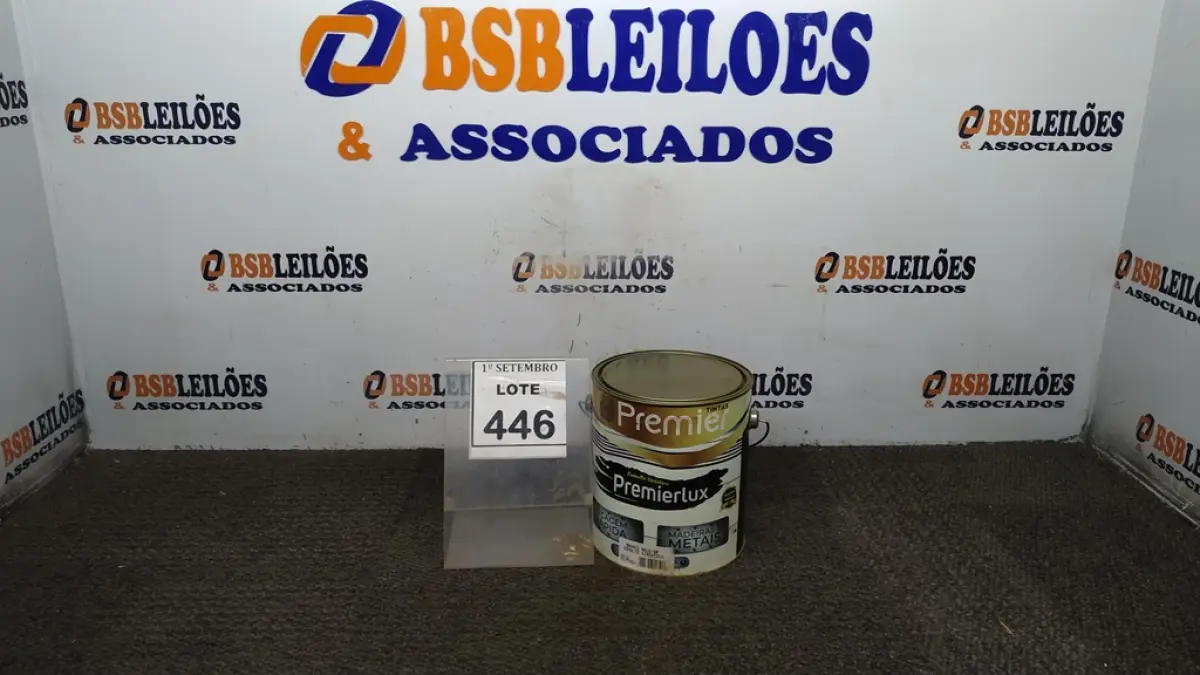 01 LATA DE ESMALTE SINTÉTICO PREMIERLUX DE 3,6L NA COR CINZA MÉDIO MARCA PREMIER. (NO ESTADO) ATENÇÃO! FAZER A VISITAÇÃO ANTES DE ARREMATAR, NÃO SABEMOS SE FUNCIONA, LEILÃO NÃO TEM GARANTIA E NEM DEVOLUÇÃO, SUJEITO A POSSÍVEIS AVARIAS VISÍVEIS/OCULTAS E/OU AUSÊNCIA DE COMPONENTES.