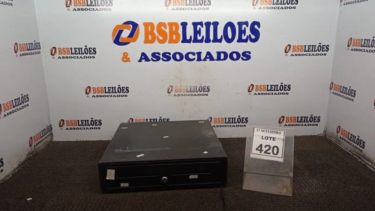 01 GAVETA DE DINHEIRO. (NO ESTADO) ATENÇÃO! FAZER A VISITAÇÃO ANTES DE ARREMATAR, NÃO SABEMOS SE FUNCIONA, LEILÃO NÃO TEM GARANTIA E NEM DEVOLUÇÃO, SUJEITO A POSSÍVEIS AVARIAS VISÍVEIS/OCULTAS E/OU AUSÊNCIA DE COMPONENTES.