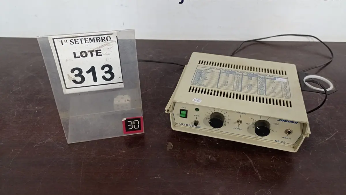01 APARELHO DE ULTRASSOM M-45. (NO ESTADO) ATENÇÃO! FAZER A VISITAÇÃO ANTES DE ARREMATAR, NÃO SABEMOS SE FUNCIONA, LEILÃO NÃO TEM GARANTIA E NEM DEVOLUÇÃO, SUJEITO A POSSÍVEIS AVARIAS VISÍVEIS/OCULTAS E/OU AUSÊNCIA DE COMPONENTES.