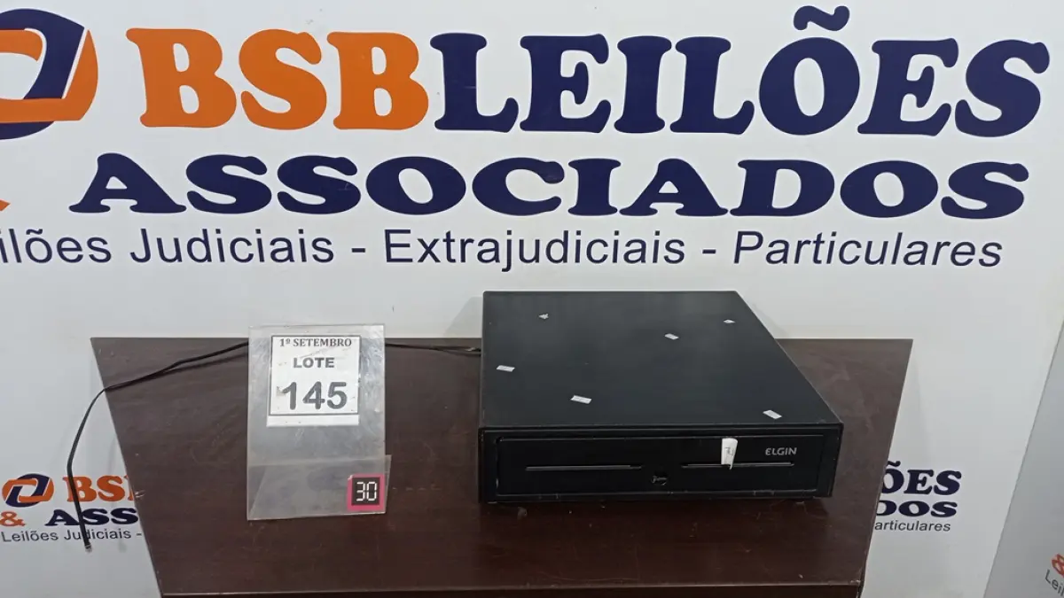 01 GAVETA DE DINHEIRO. (NO ESTADO) ATENÇÃO! FAZER A VISITAÇÃO ANTES DE ARREMATAR, NÃO SABEMOS SE FUNCIONA, LEILÃO NÃO TEM GARANTIA E NEM DEVOLUÇÃO, SUJEITO A POSSÍVEIS AVARIAS VISÍVEIS/OCULTAS E/OU AUSÊNCIA DE COMPONENTES.