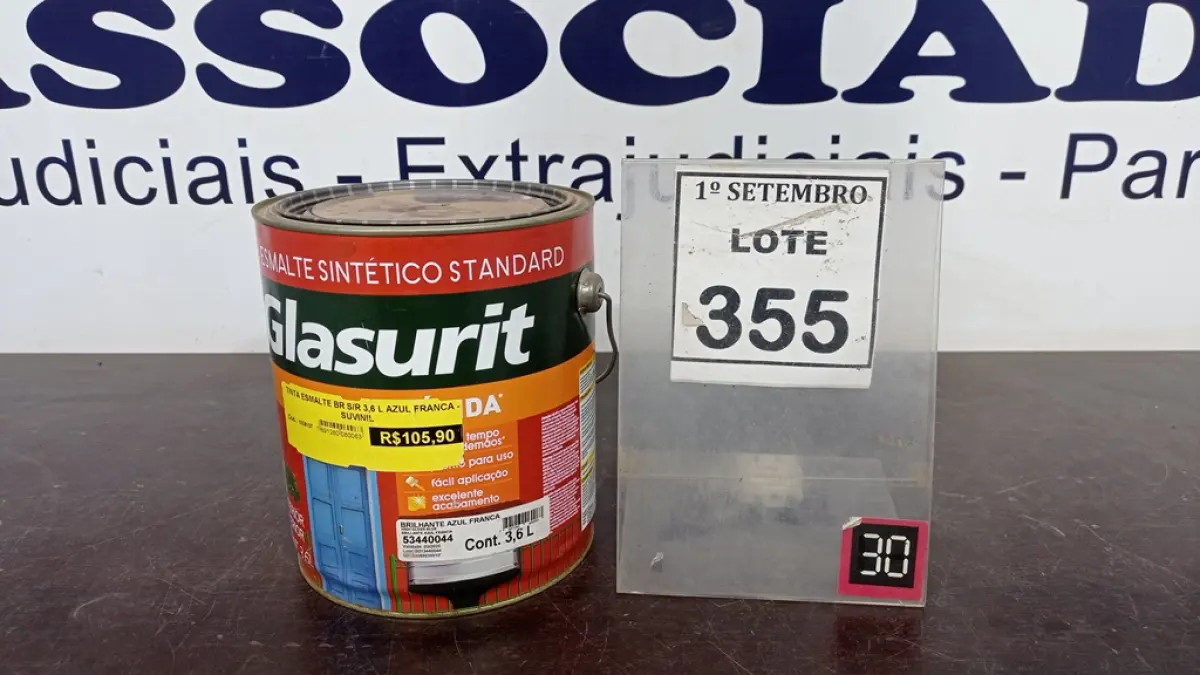 01 LATA DE ESMALTE SINTÉTICO COM 3,6L NA COR BRILHANTE AZUL FRANÇA MARCA GLASURIT. (NO ESTADO) ATENÇÃO! FAZER A VISITAÇÃO ANTES DE ARREMATAR, NÃO SABEMOS SE FUNCIONA, LEILÃO NÃO TEM GARANTIA E NEM DEVOLUÇÃO, SUJEITO A POSSÍVEIS AVARIAS VISÍVEIS/OCULTAS E/OU AUSÊNCIA DE COMPONENTES.