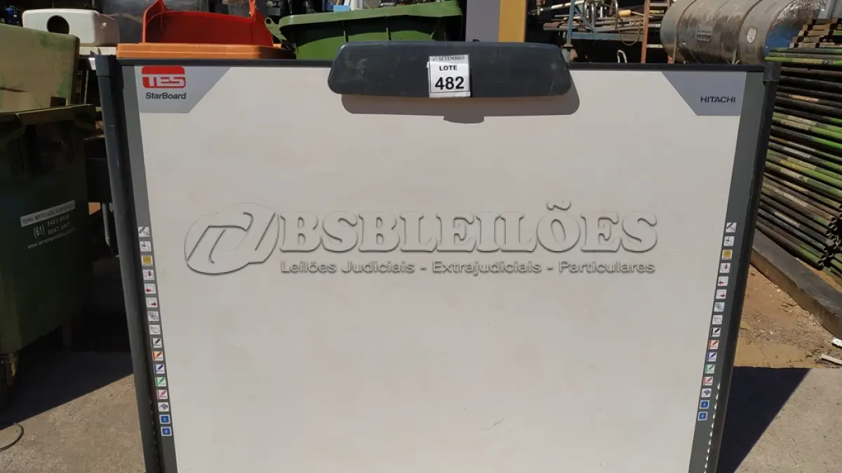 LOTE 482 - 01 LOUSA INTERATIVA. (NO ESTADO) ATENÇÃO! FAZER A VISITAÇÃO ANTES DE ARREMATAR, NÃO SABEMOS SE FUNCIONA, LEILÃO NÃO TEM GARANTIA E NEM DEVOLUÇÃO, SUJEITO A POSSÍVEIS AVARIAS VISÍVEIS/OCULTAS E/OU AUSÊNCIA DE COMPONENTES.