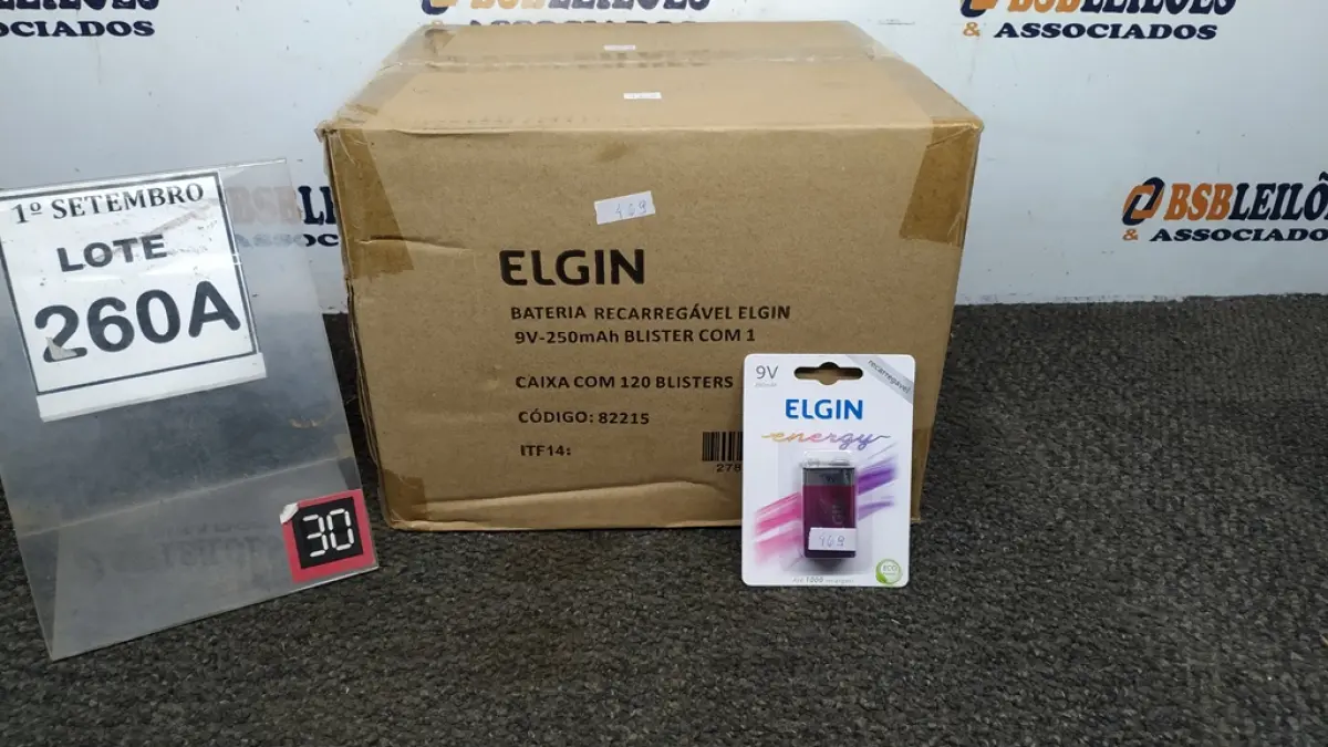 01 CAIXA COM 120 BLISTERS BATERIA RECARREGÁVEL ELGIN 9V-250MAH. (NO ESTADO) ATENÇÃO! FAZER A VISITAÇÃO ANTES DE ARREMATAR, NÃO SABEMOS SE FUNCIONA, LEILÃO NÃO TEM GARANTIA E NEM DEVOLUÇÃO, SUJEITO A POSSÍVEIS AVARIAS VISÍVEIS/OCULTAS E/OU AUSÊNCIA DE COMPONENTES.